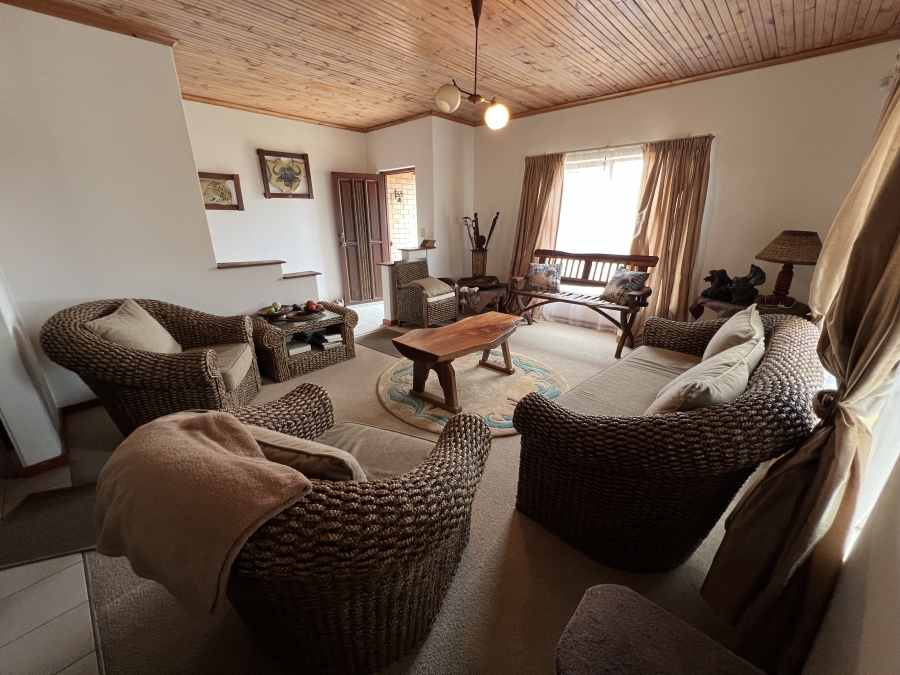 2 Bedroom Property for Sale in Noorsekloof Eastern Cape